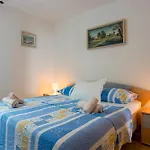Amalija Sea View *
