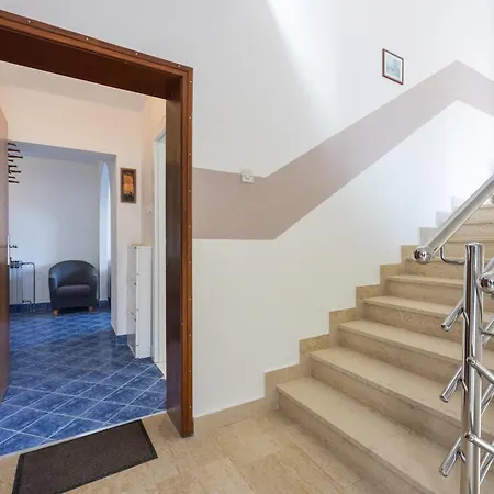 Amalija Sea View Apartment Mali Lošinj