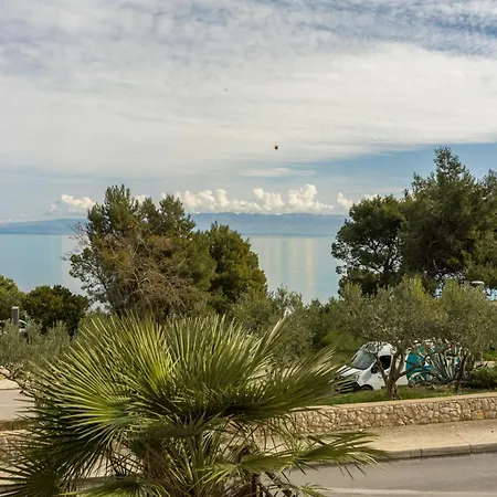 Amalija Sea View Apartment *