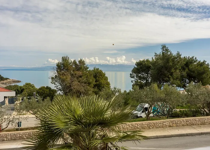 Apartment Amalija Sea View