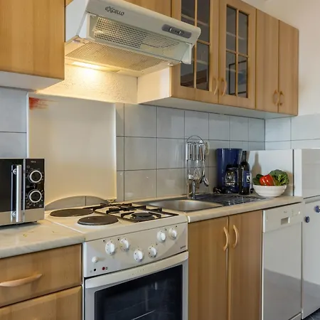 Apartman Amalija Sea View *