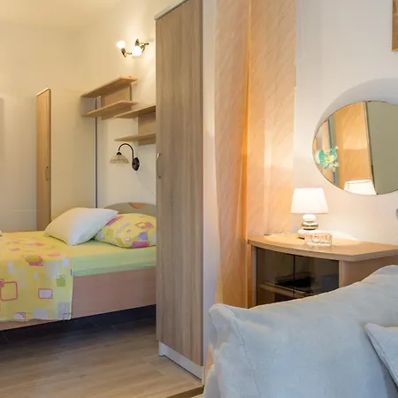 Amalija Sea View Apartman Mali Lošinj