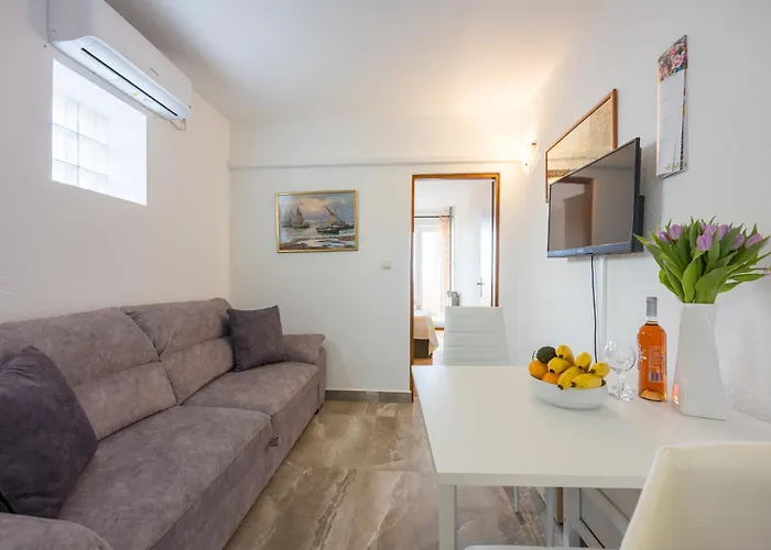 Amalija Sea View דירה *